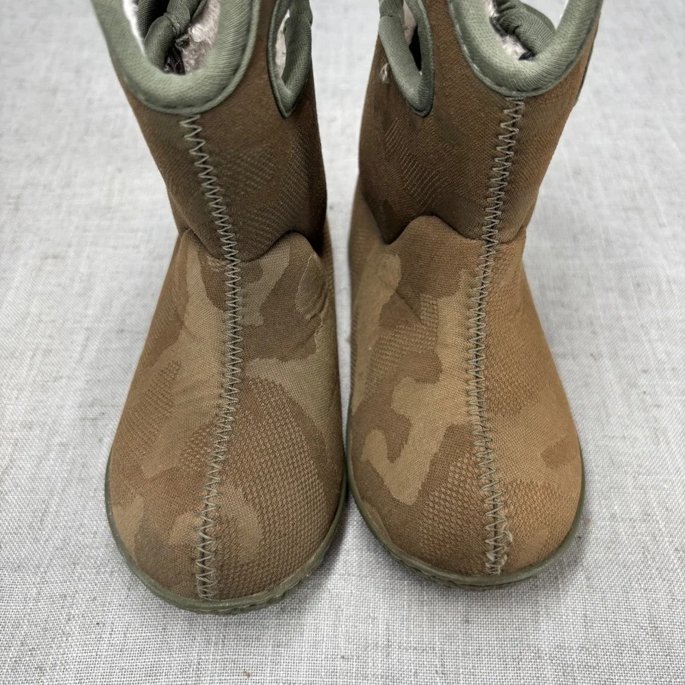 Bogs Baby Boots Camo Brown Olive Green Waterproof Winter Boots Toddler Size 8